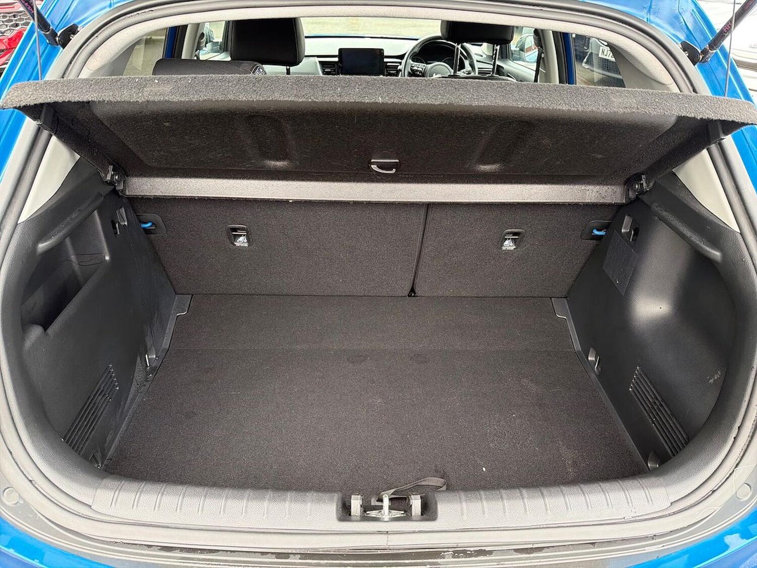 Used Kia Stonic 2022 for sale - 76243184: Photo 17