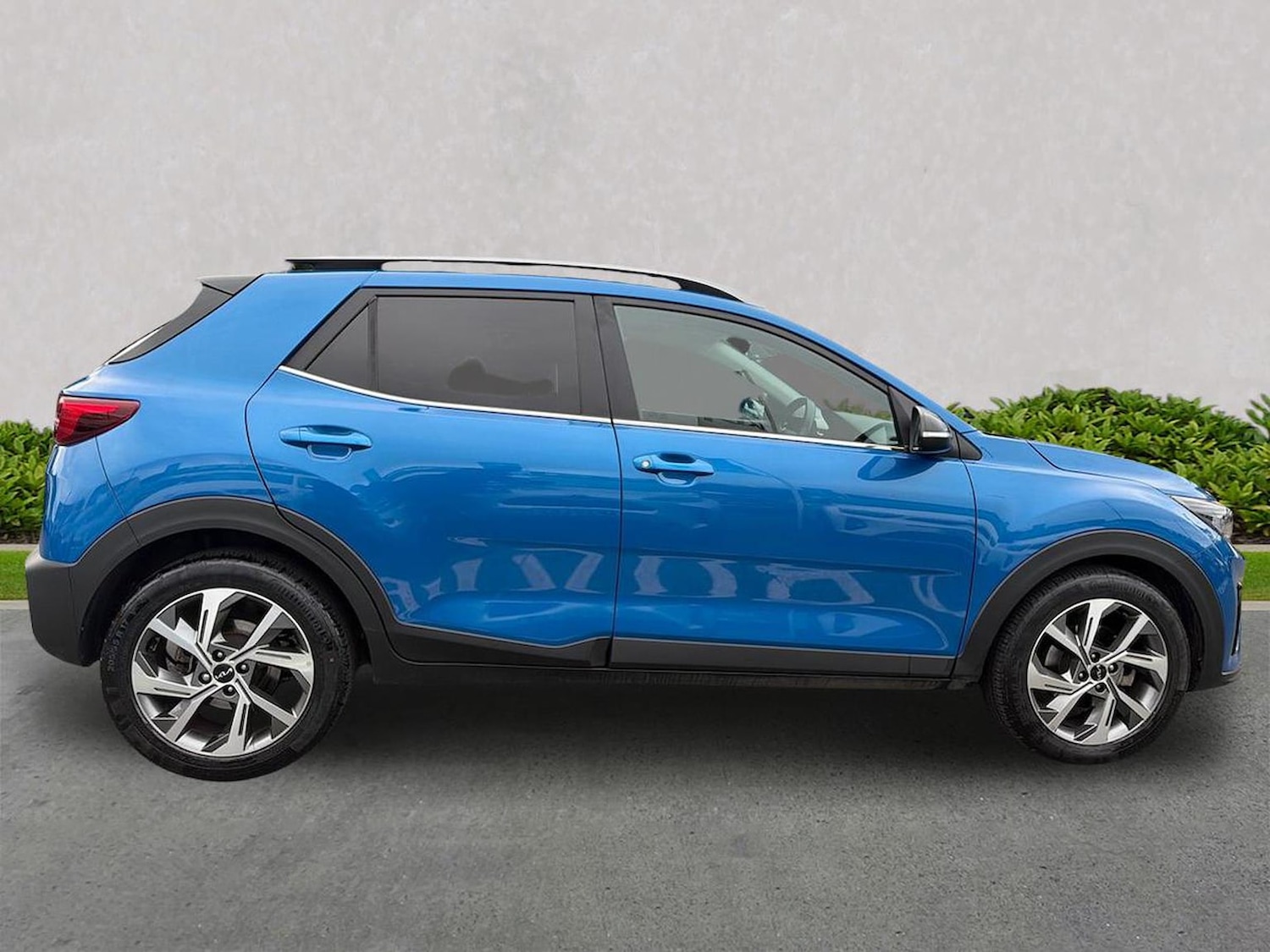 Used Kia Stonic 2022 for sale - 76243184: Photo 3