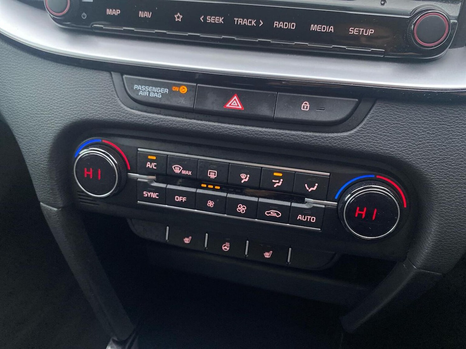 Used Kia XCeed 2023 for sale - 76329970: Photo 12