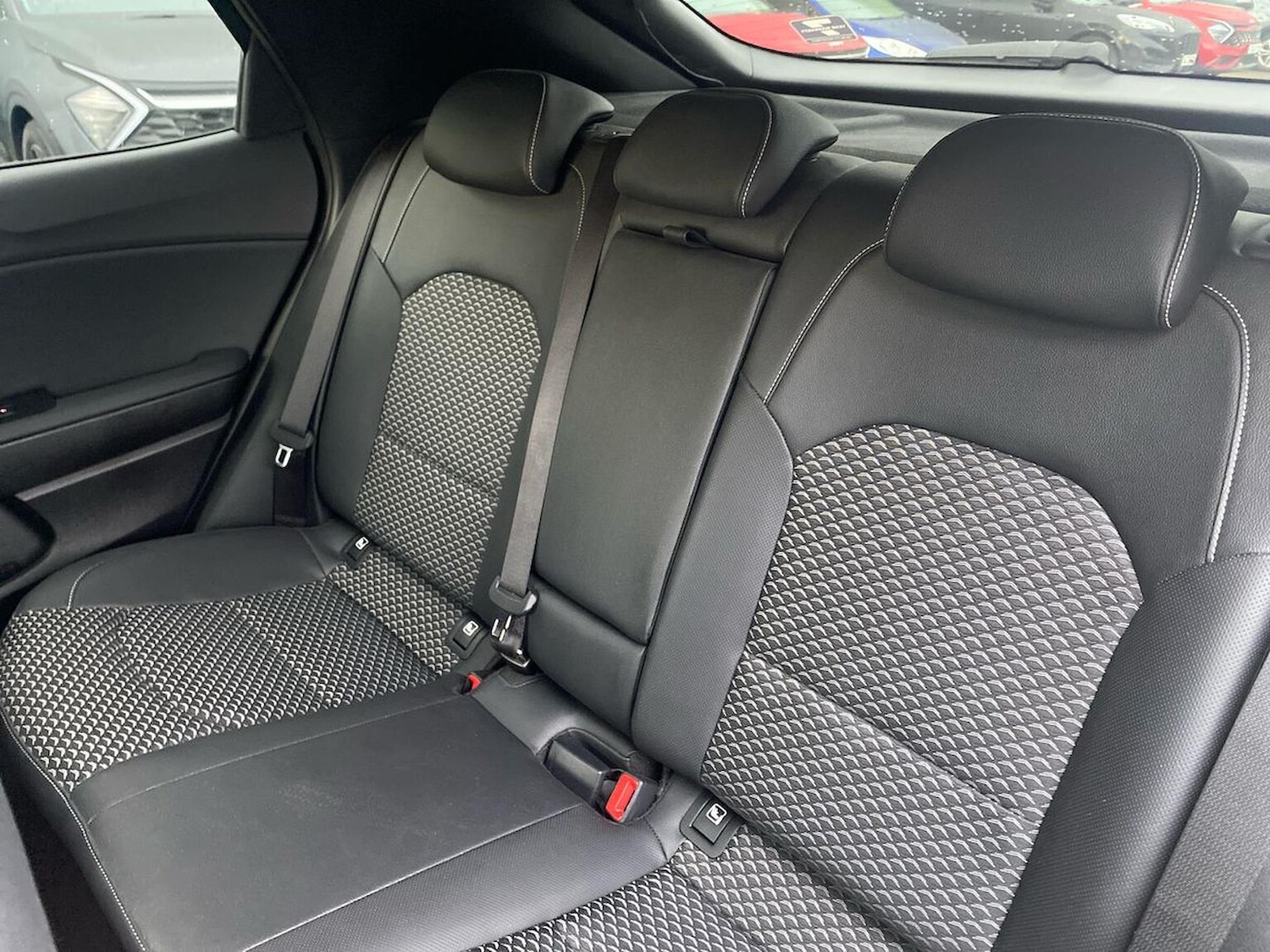 Used Kia XCeed 2023 for sale - 76329970: Photo 16