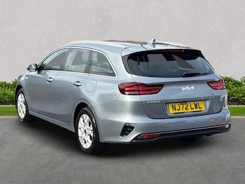 Used Kia Ceed 2022 for sale - 76149704: Photo 2