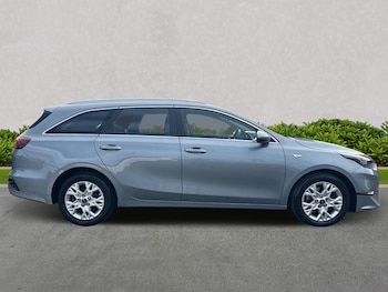 Used Kia Ceed 2022 for sale - 76149704: Photo 3