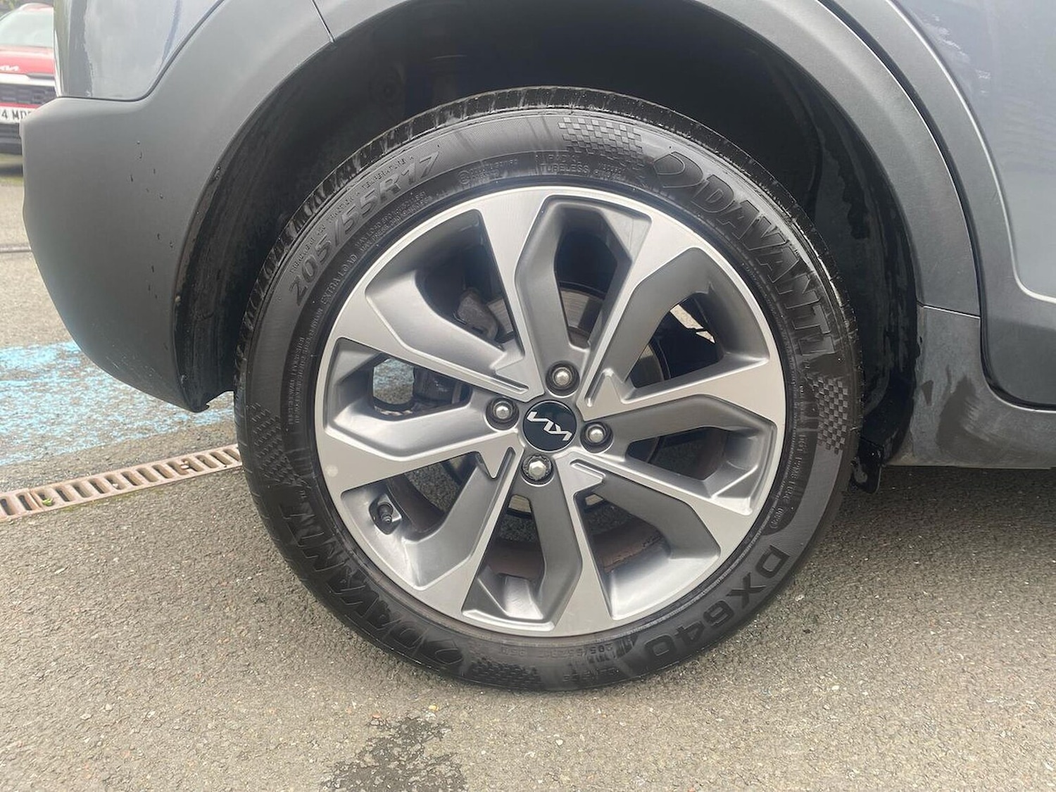 Used Kia Stonic 2023 for sale - 76091076: Photo 6