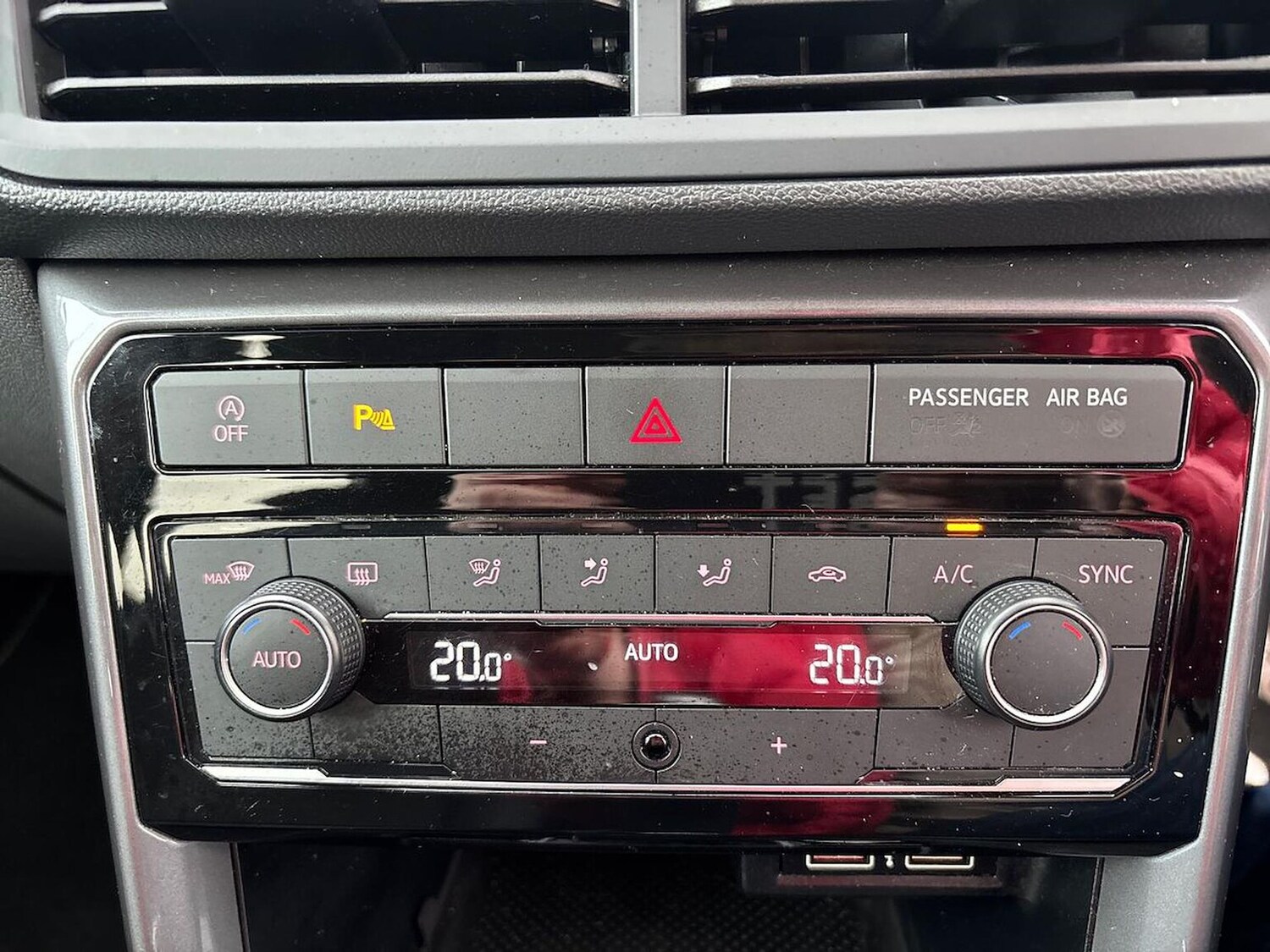 Used Volkswagen T-Cross 2019 for sale - 76920115: Photo 22