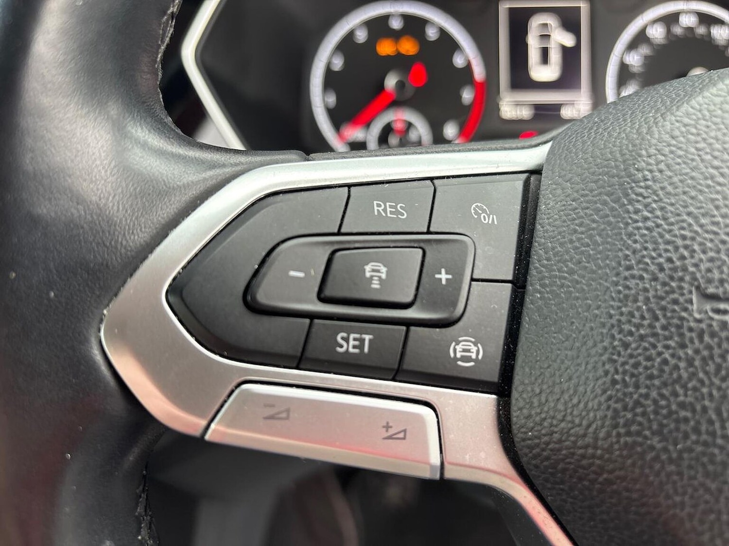 Used Volkswagen T-Cross 2019 for sale - 76920115: Photo 27