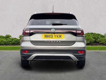 Used Volkswagen T-Cross 2019 for sale - 76920115: Photo