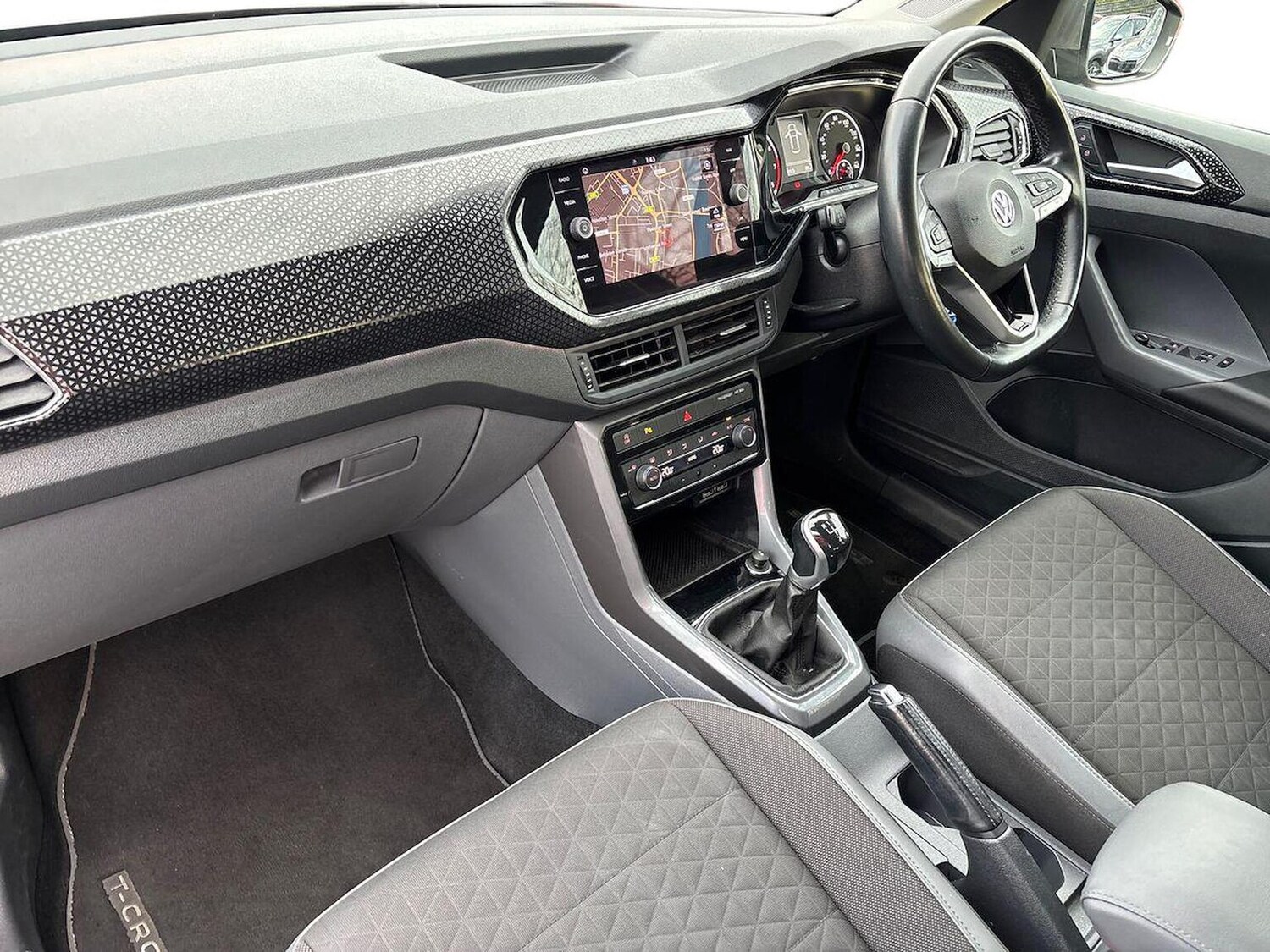 Used Volkswagen T-Cross 2019 for sale - 76920115: Photo 7