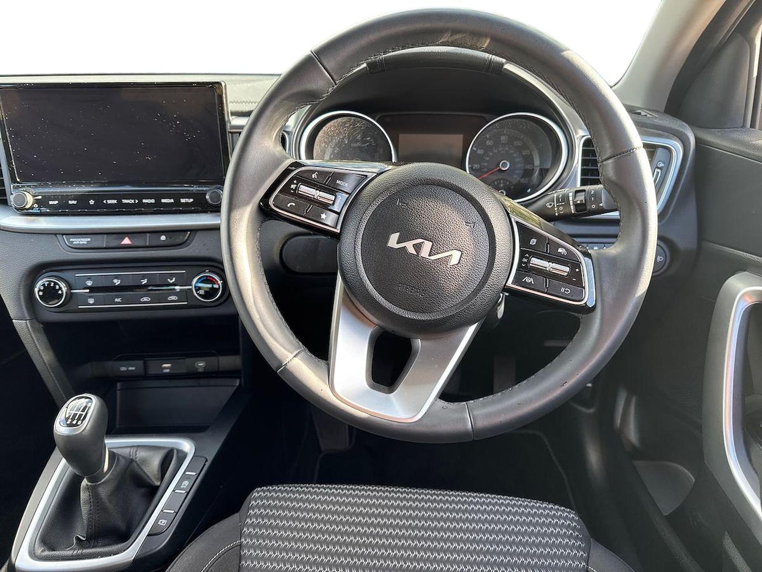 Used Kia Ceed 2025 for sale - 76114347: Photo 9