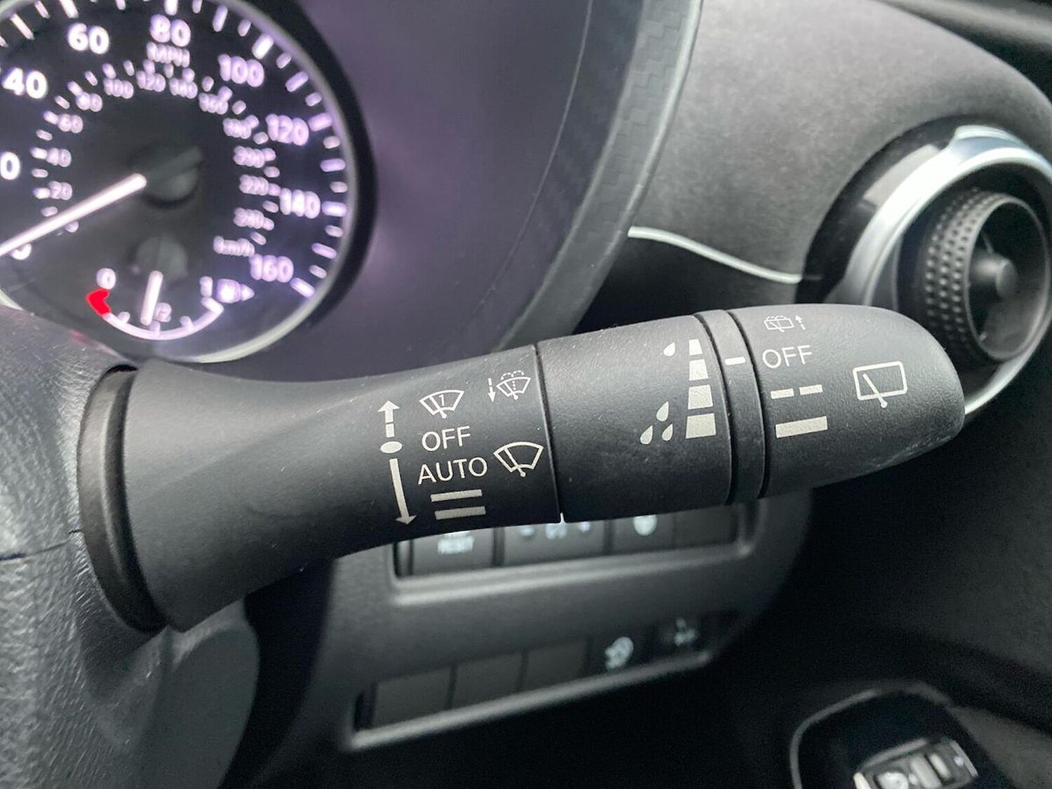 Used Nissan Juke 2020 for sale - 77759344: Photo 28