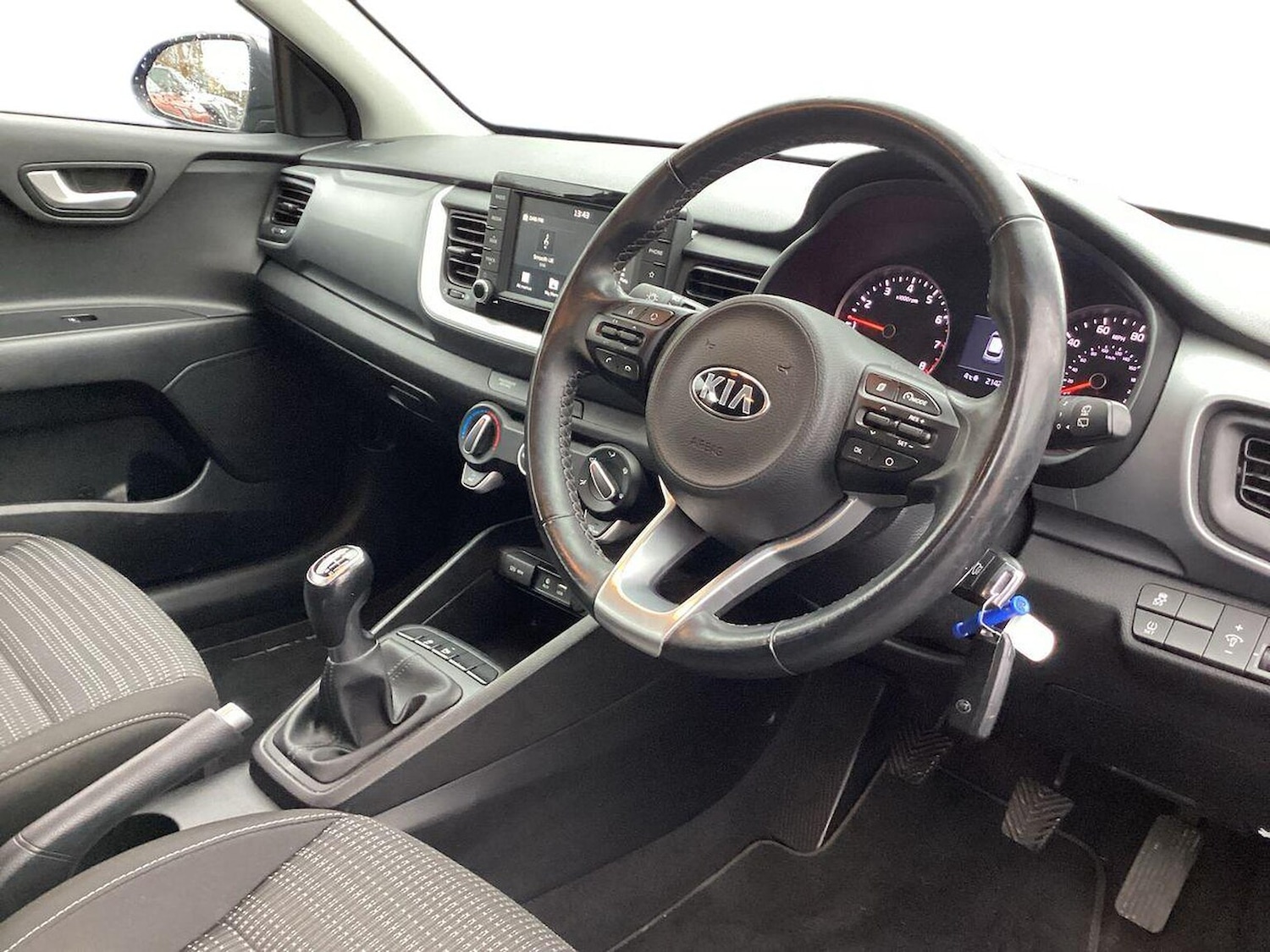 Used Kia Stonic 2019 for sale - 76713196: Photo 15