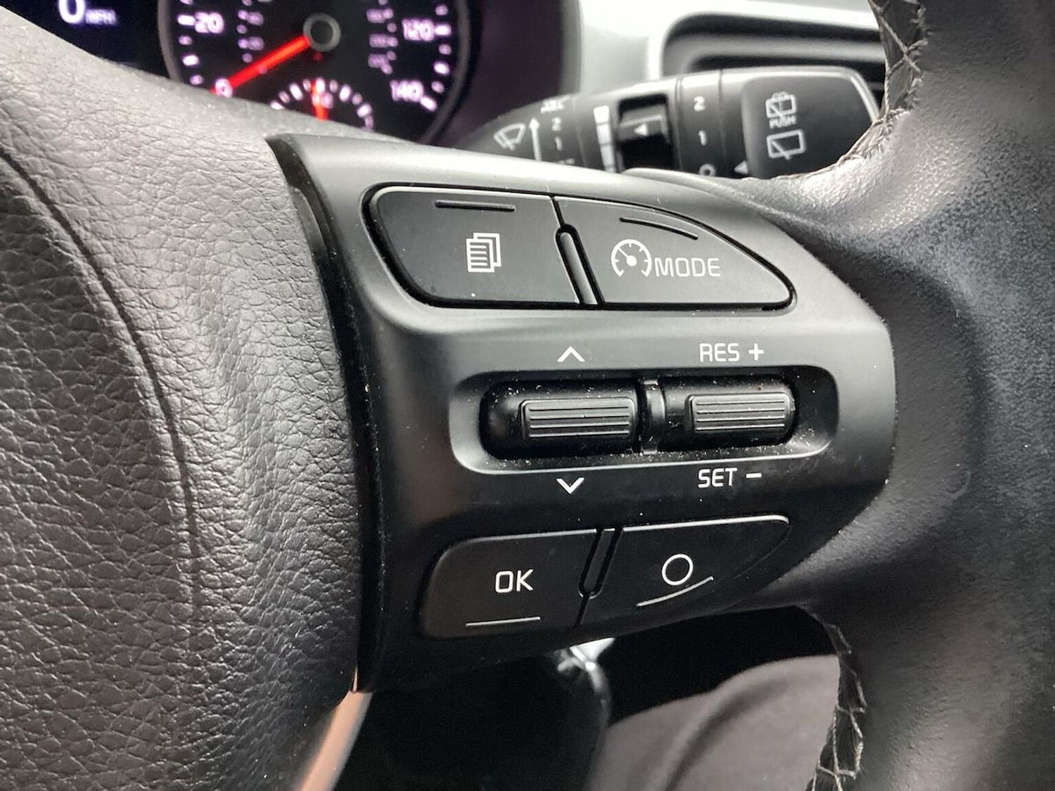 Used Kia Stonic 2019 for sale - 76713196: Photo 25
