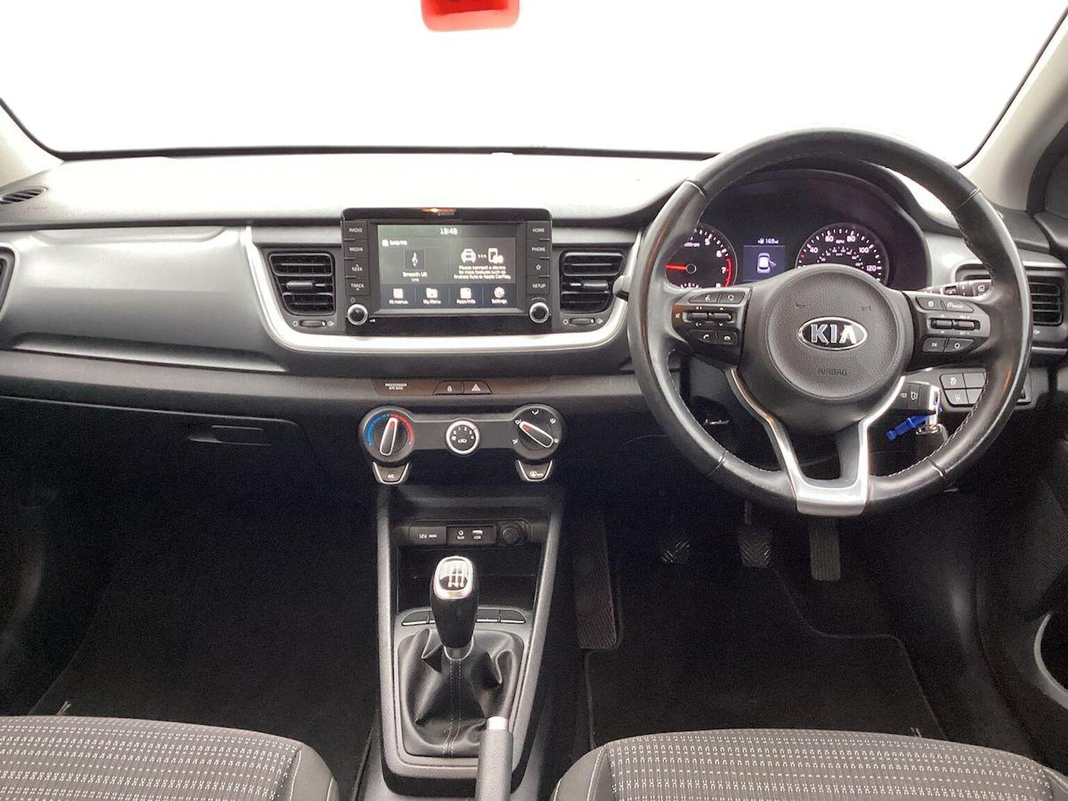 Used Kia Stonic 2019 for sale - 76713196: Photo 8