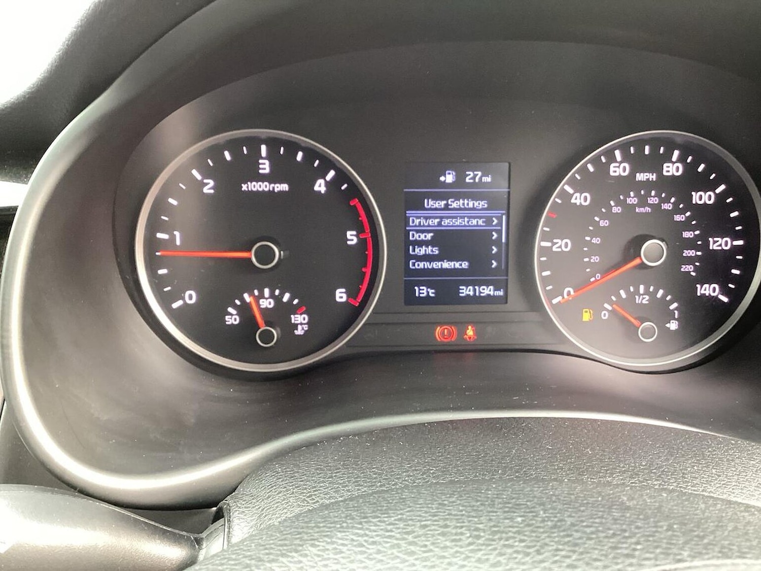 Used Kia Stonic 2018 for sale - 76114350: Photo 10