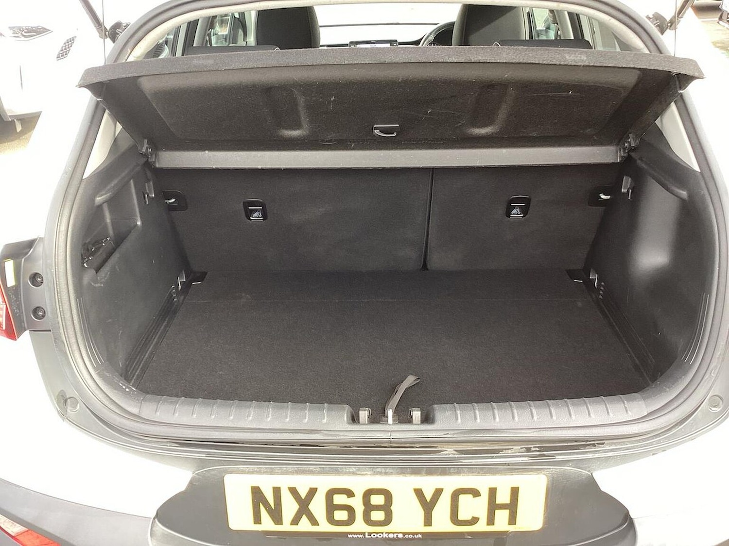 Used Kia Stonic 2018 for sale - 76114350: Photo 17