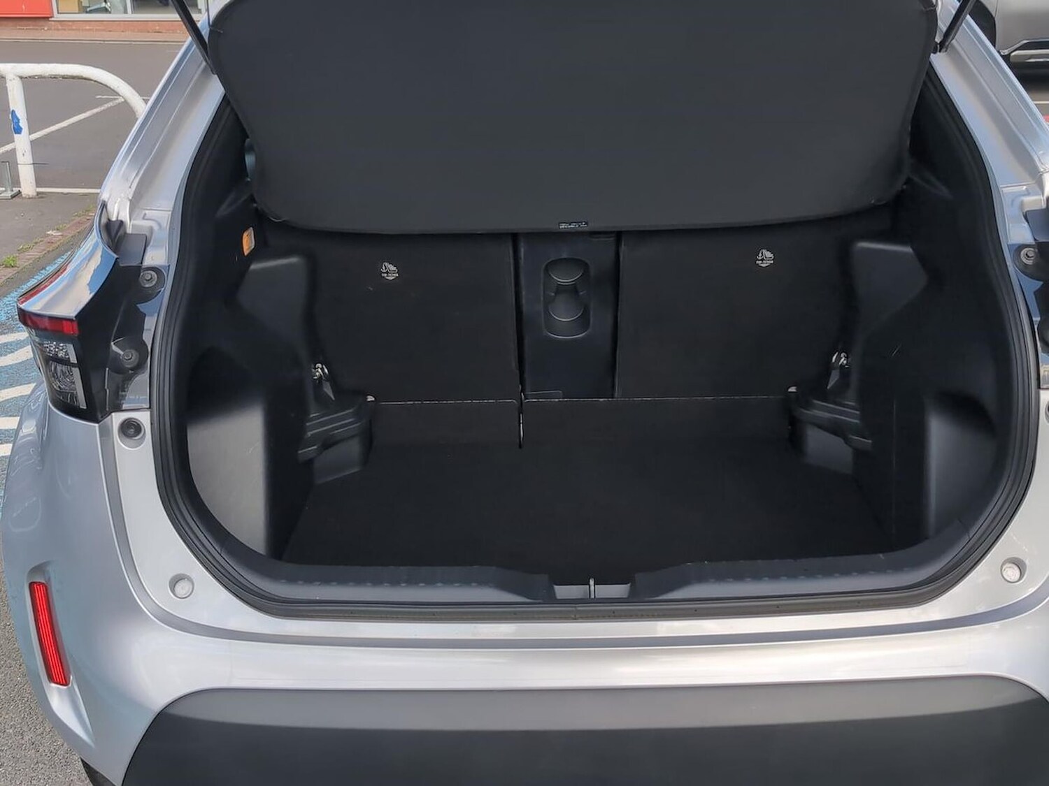 Used Toyota Yaris Cross 2022 for sale - 75999729: Photo 17