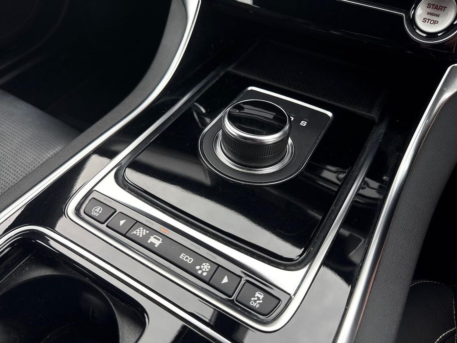 Used Jaguar XF 2019 for sale - 76091082: Photo 13