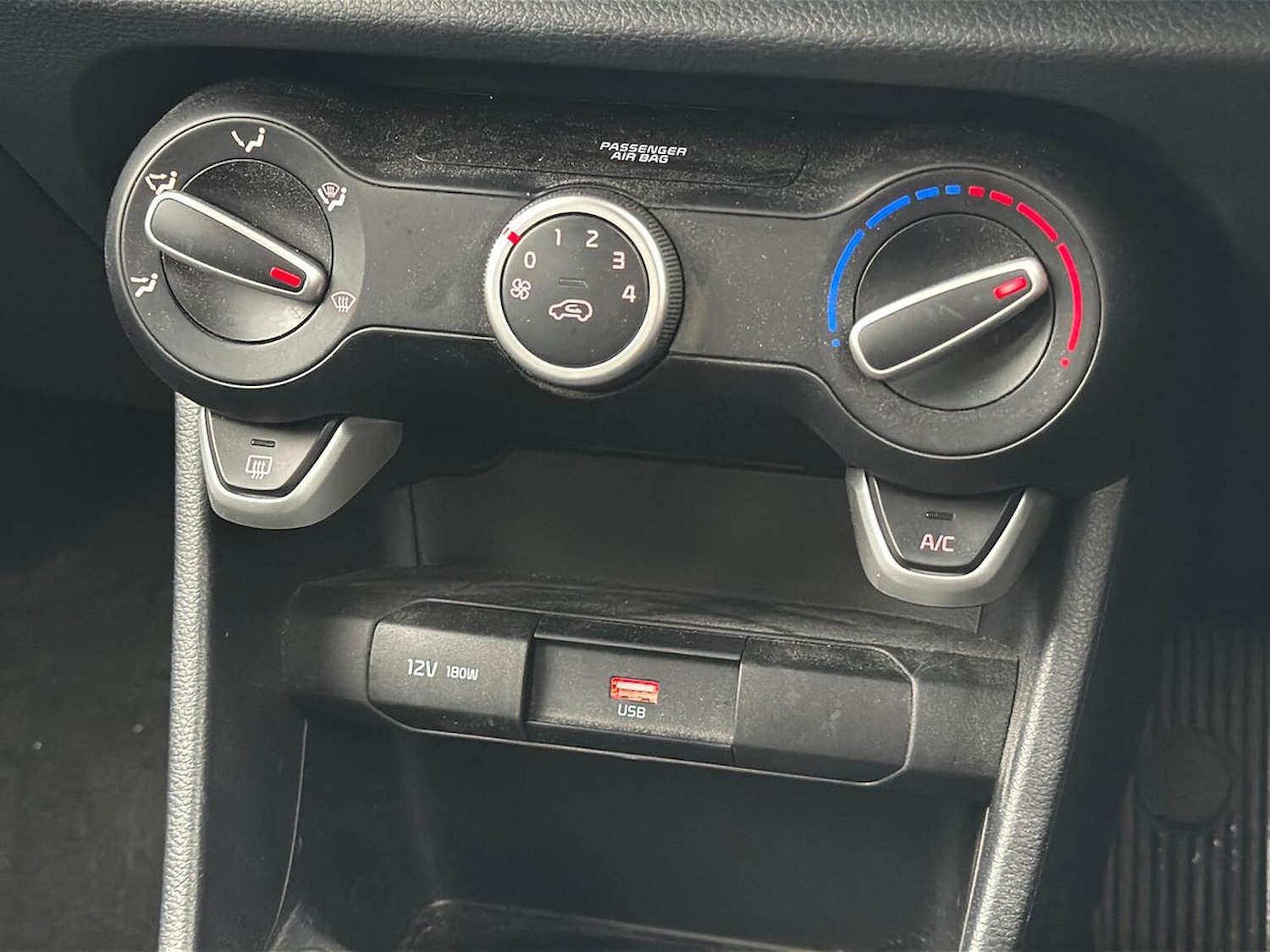 Used Kia Picanto 2022 for sale - 76681749: Photo 12