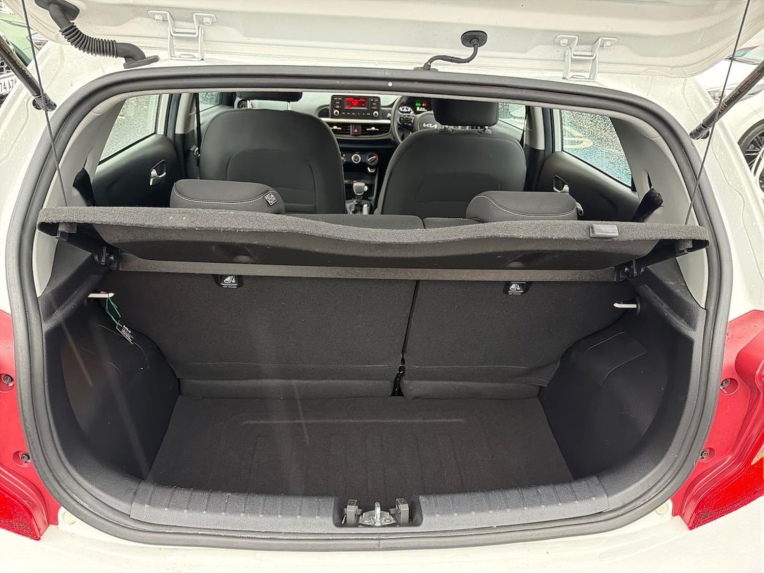 Used Kia Picanto 2022 for sale - 76681749: Photo 17