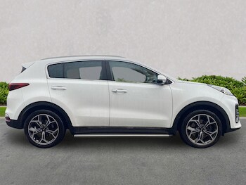 Used Kia Sportage 2018 for sale - 76422332: Photo