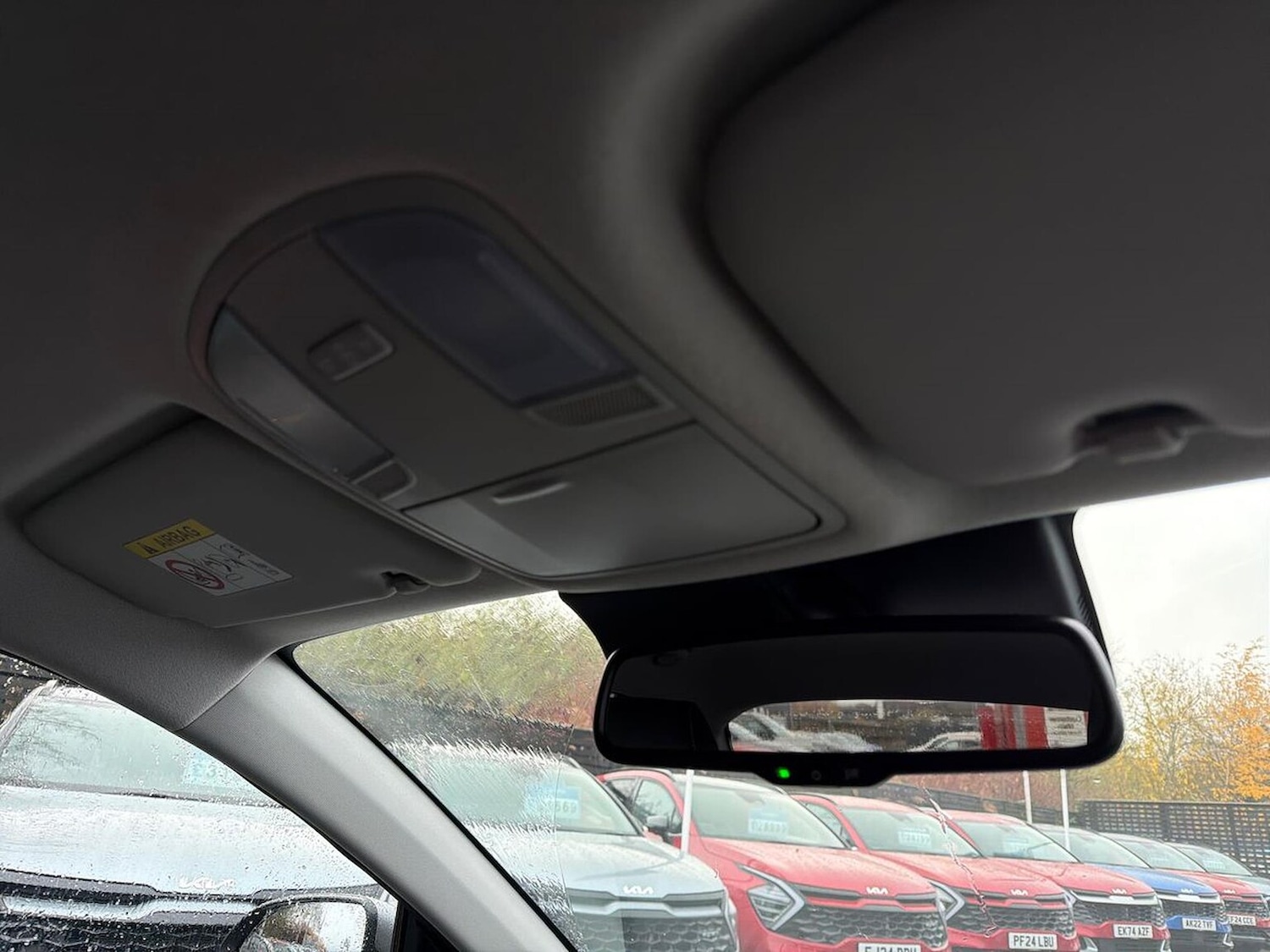 Used Kia Stonic 2024 for sale - 76845261: Photo 14