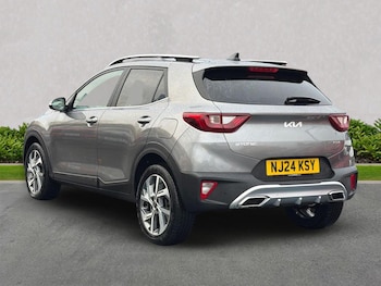 Used Kia Stonic 2024 for sale - 76845261: Photo