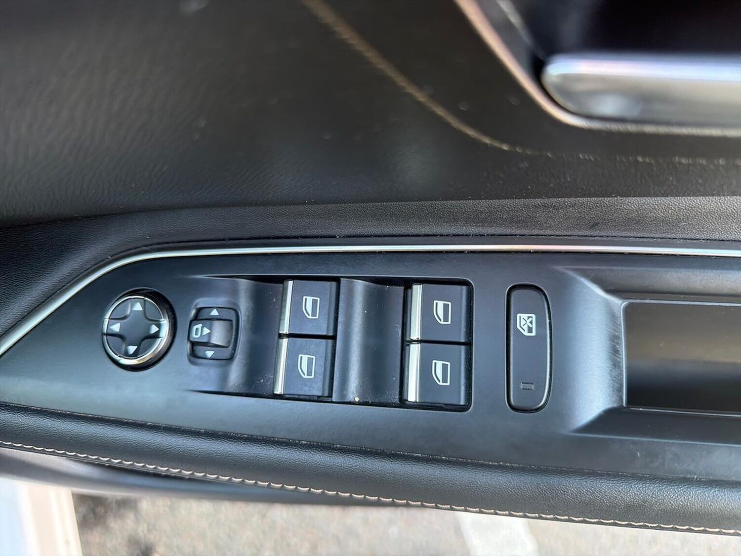 Used Peugeot 3008 2022 for sale - 77492336: Photo 21