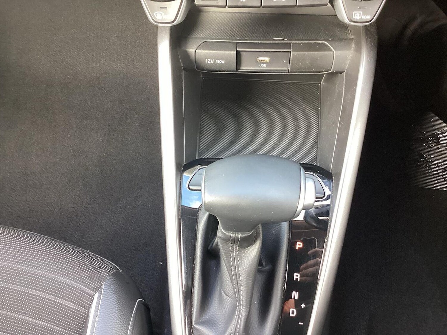 Used Kia Stonic 2024 for sale - 76187079: Photo 13