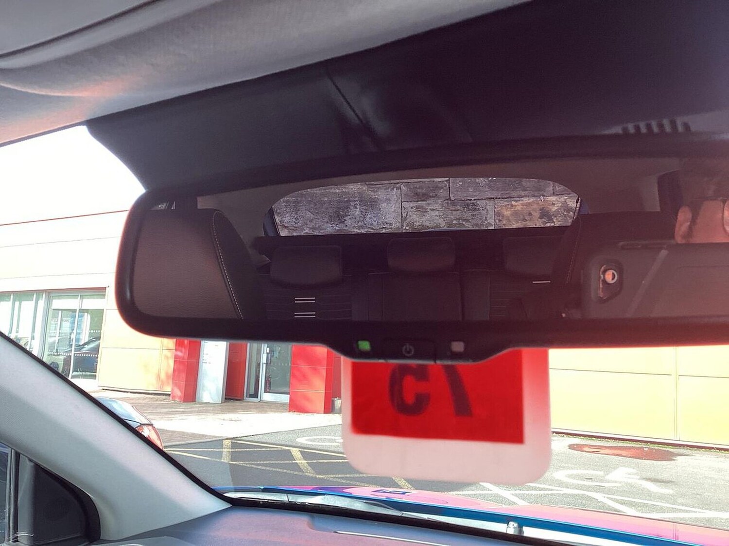 Used Kia Stonic 2024 for sale - 76187079: Photo 14