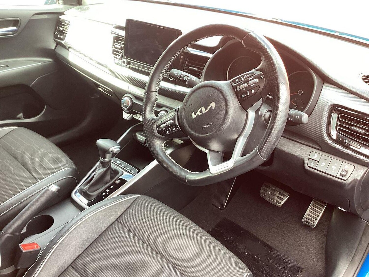 Used Kia Stonic 2024 for sale - 76187079: Photo 15