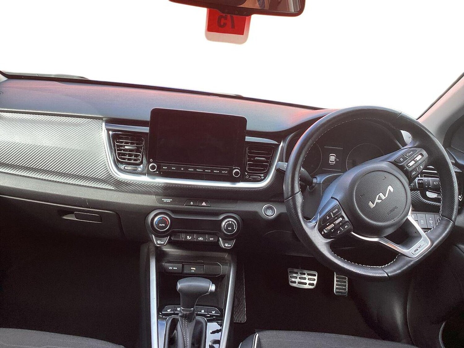 Used Kia Stonic 2024 for sale - 76187079: Photo 8