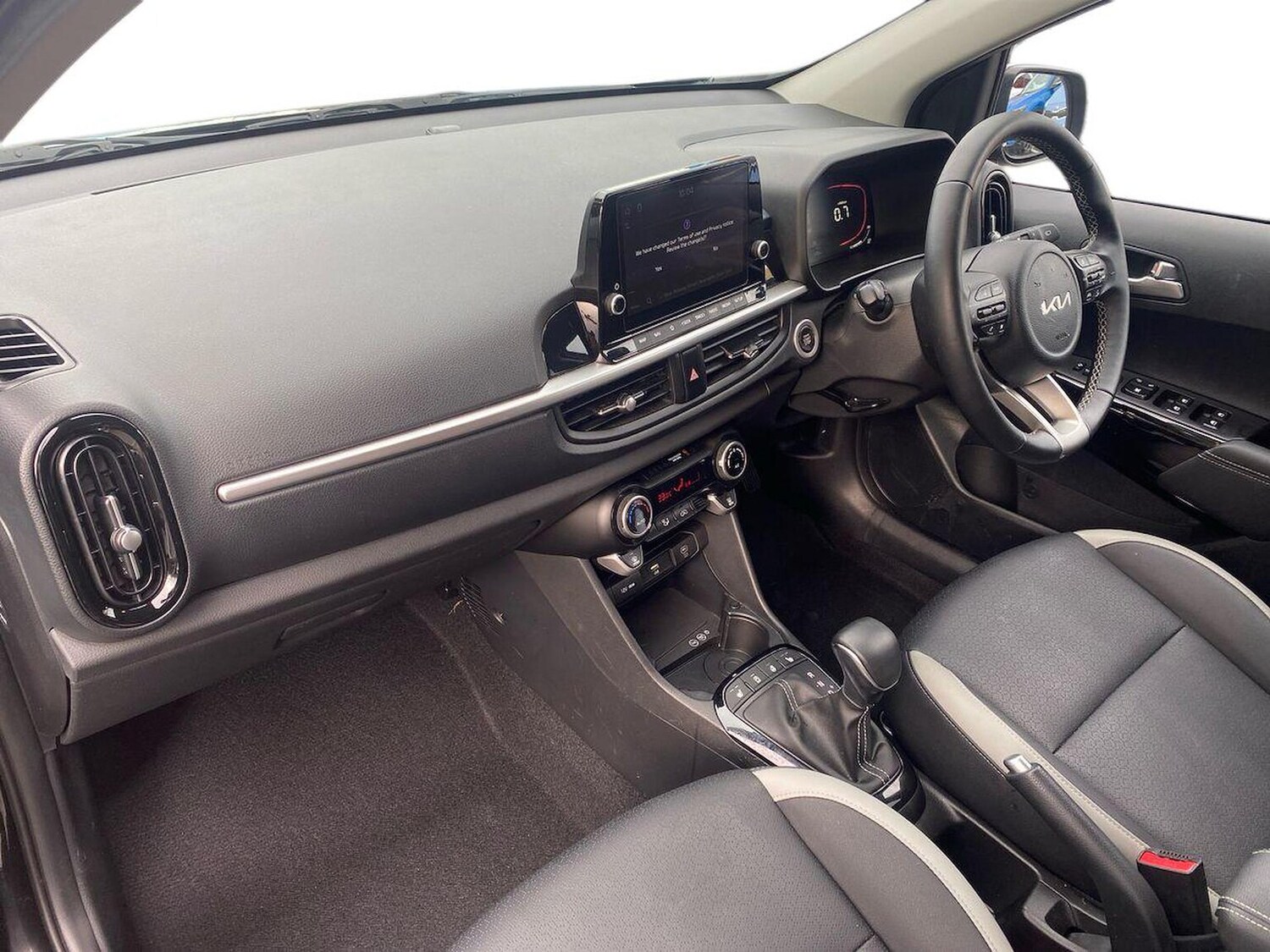 Used Kia Picanto 2024 for sale - 76243185: Photo 7