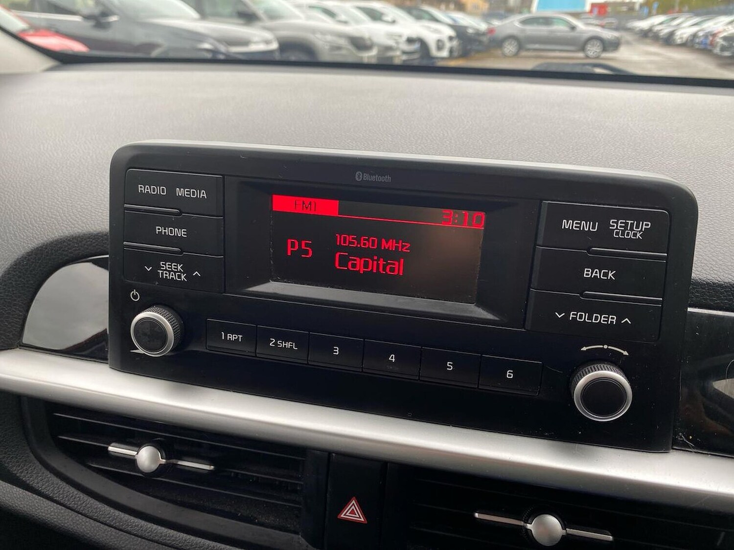 Used Kia Picanto 2018 for sale - 76422336: Photo 11