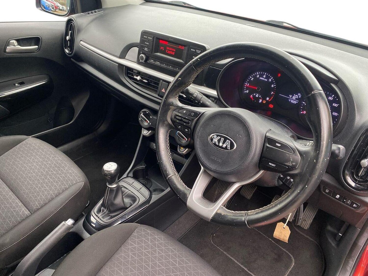 Used Kia Picanto 2018 for sale - 76422336: Photo 15