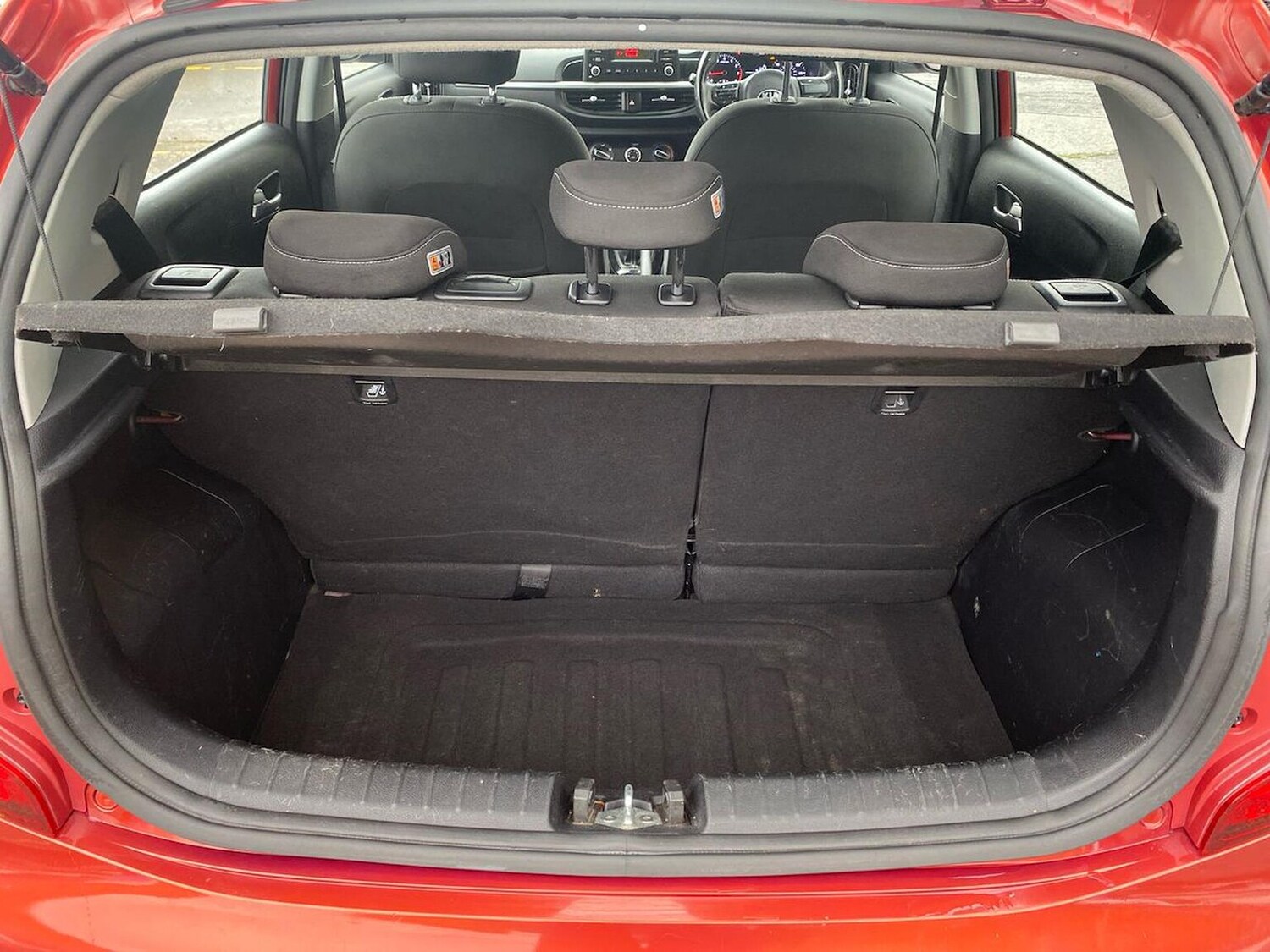 Used Kia Picanto 2018 for sale - 76422336: Photo 17