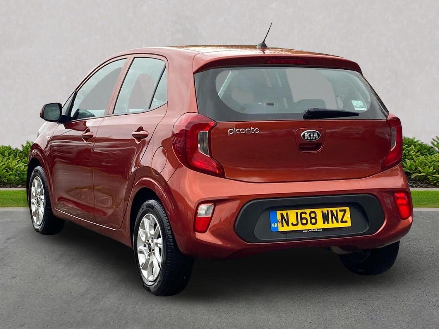 Used Kia Picanto 2018 for sale - 76422336: Photo 2