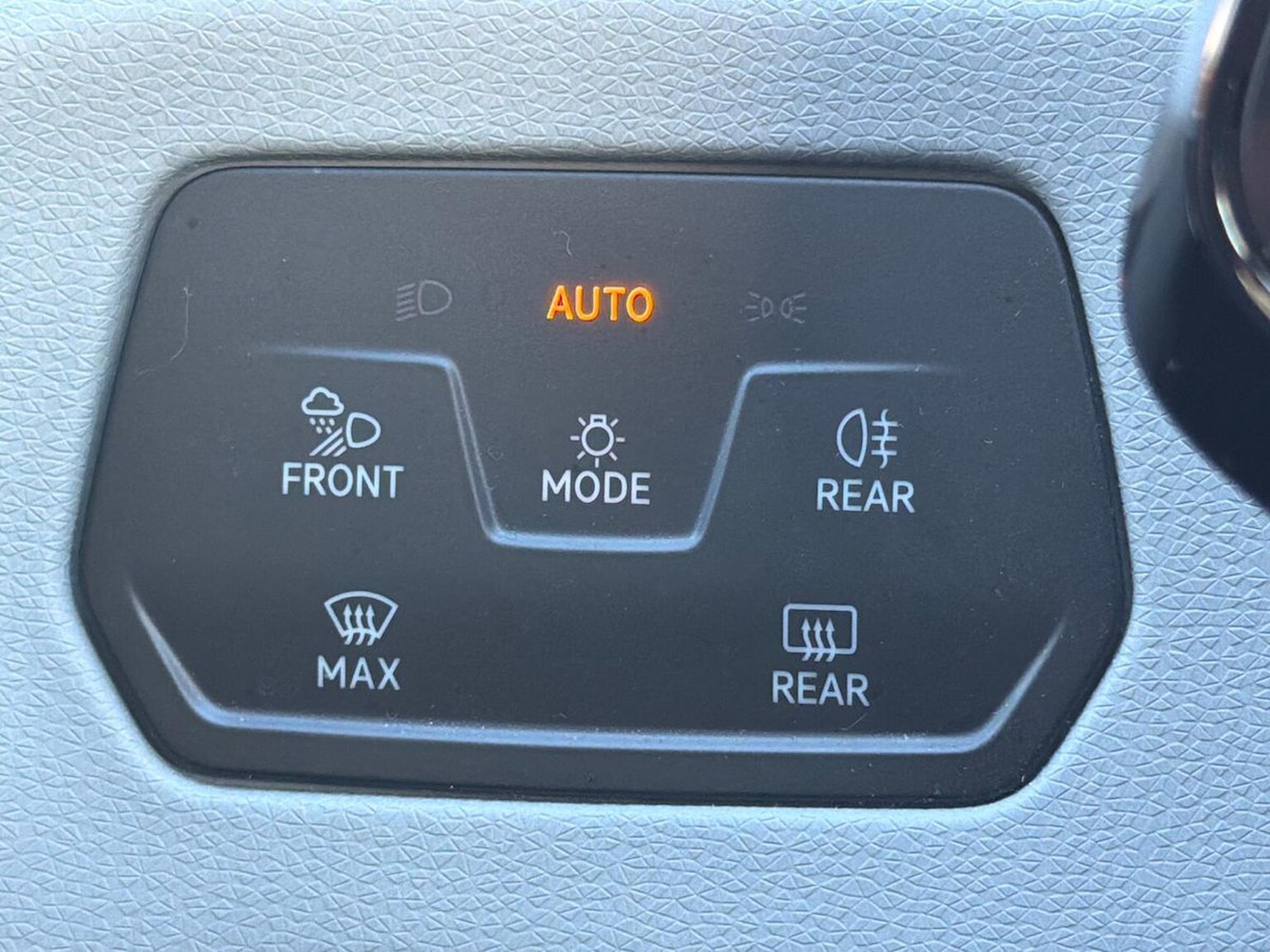 Used Volkswagen ID.3 2021 for sale - 76637760: Photo 12