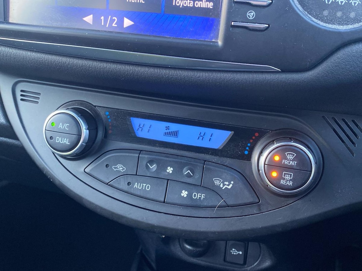 Used Toyota Yaris 2018 for sale - 76777313: Photo 12