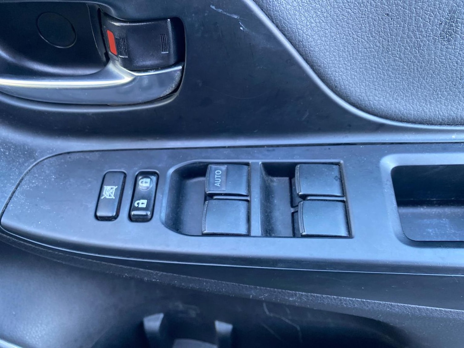 Used Toyota Yaris 2018 for sale - 76777313: Photo 22