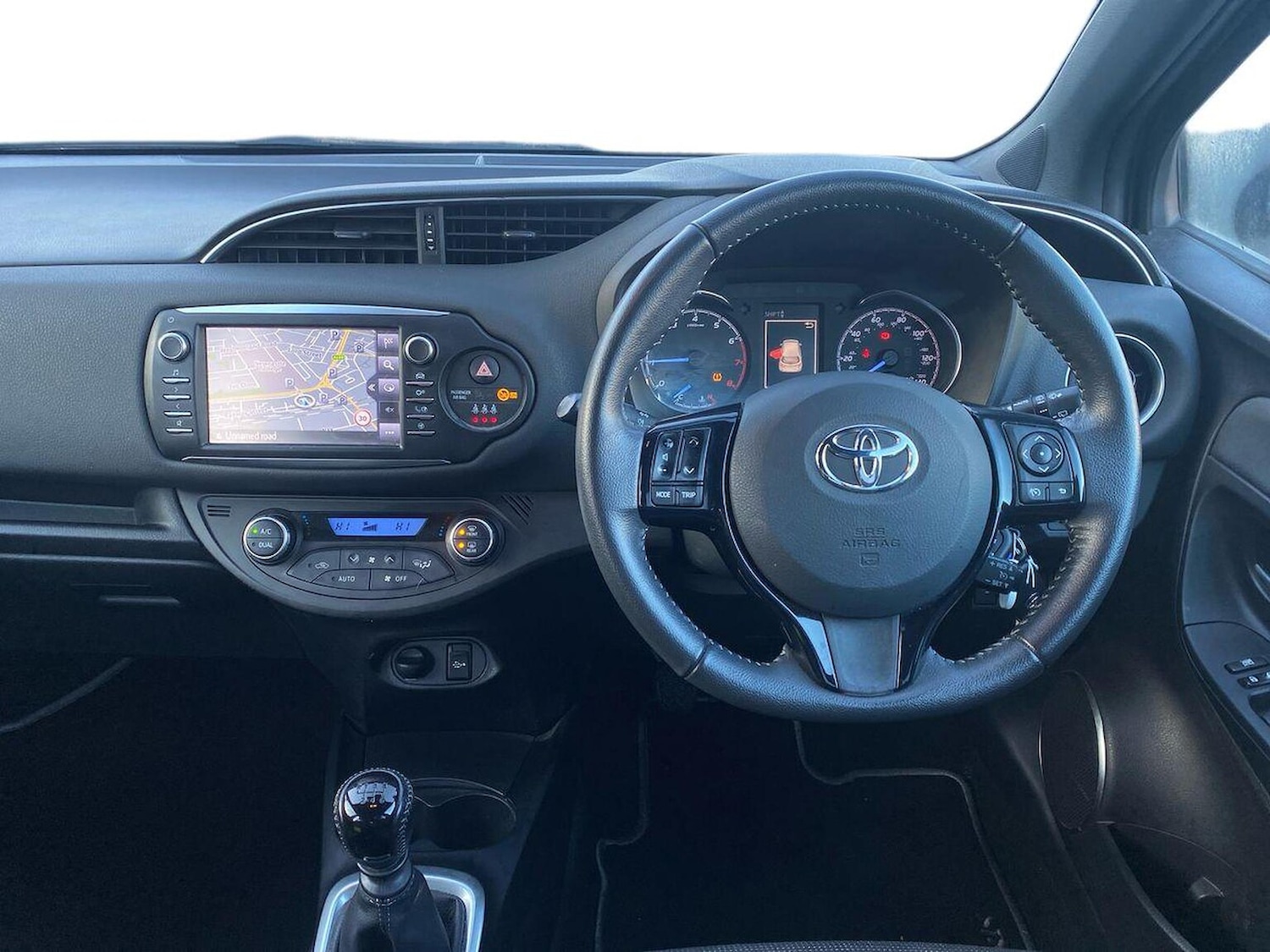 Used Toyota Yaris 2018 for sale - 76777313: Photo 9