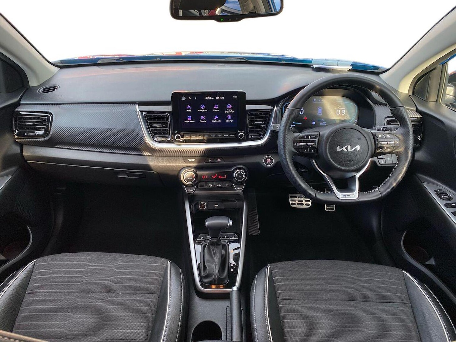 Used Kia Stonic 2024 for sale - 76478139: Photo 8