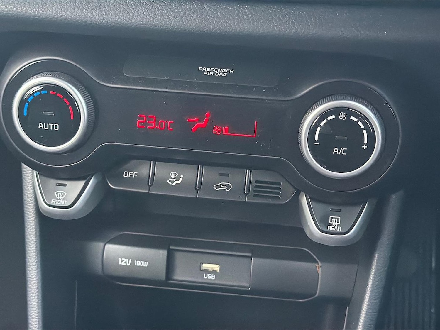 Used Kia Picanto 2022 for sale - 76346952: Photo 12
