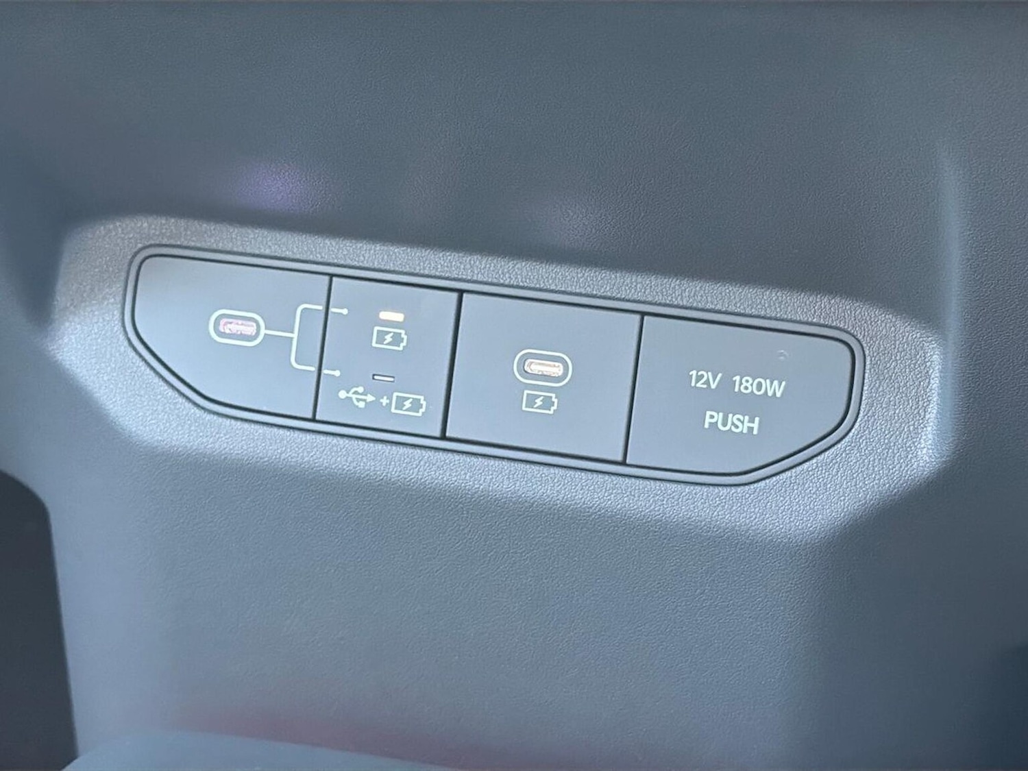 Used Kia EV3 2025 for sale - 77003696: Photo 25