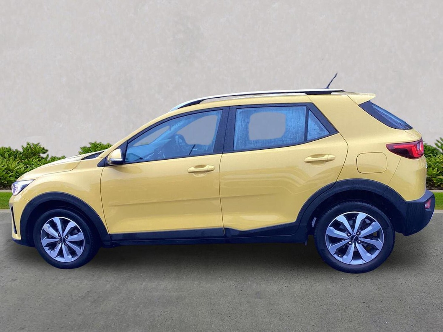 Used Kia Stonic 2023 for sale - 76637764: Photo 19