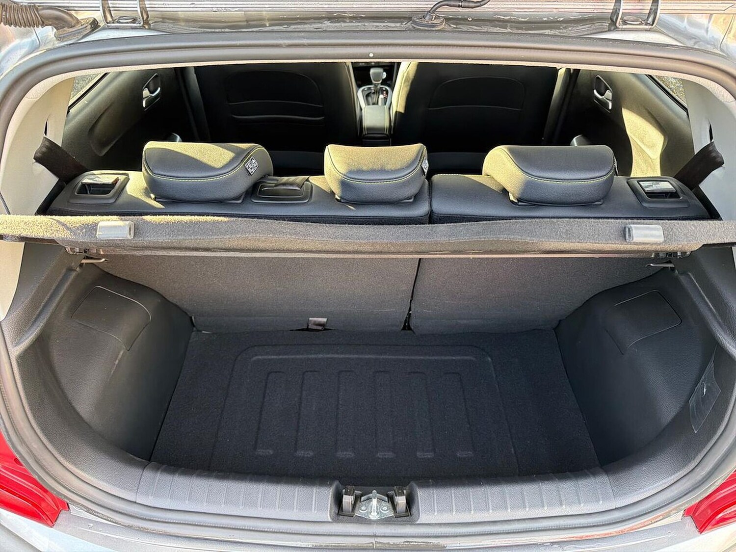 Used Kia Picanto 2023 for sale - 77492341: Photo 17