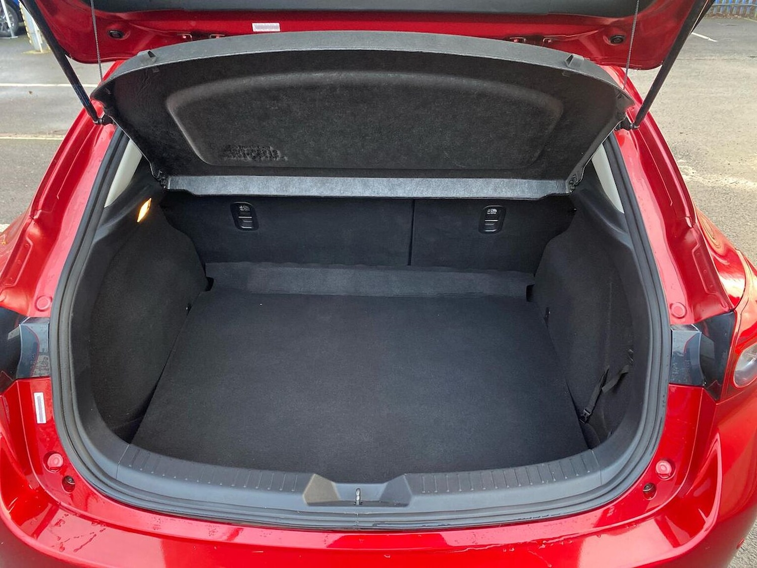 Used Mazda Mazda3 2016 for sale - 77073254: Photo 19