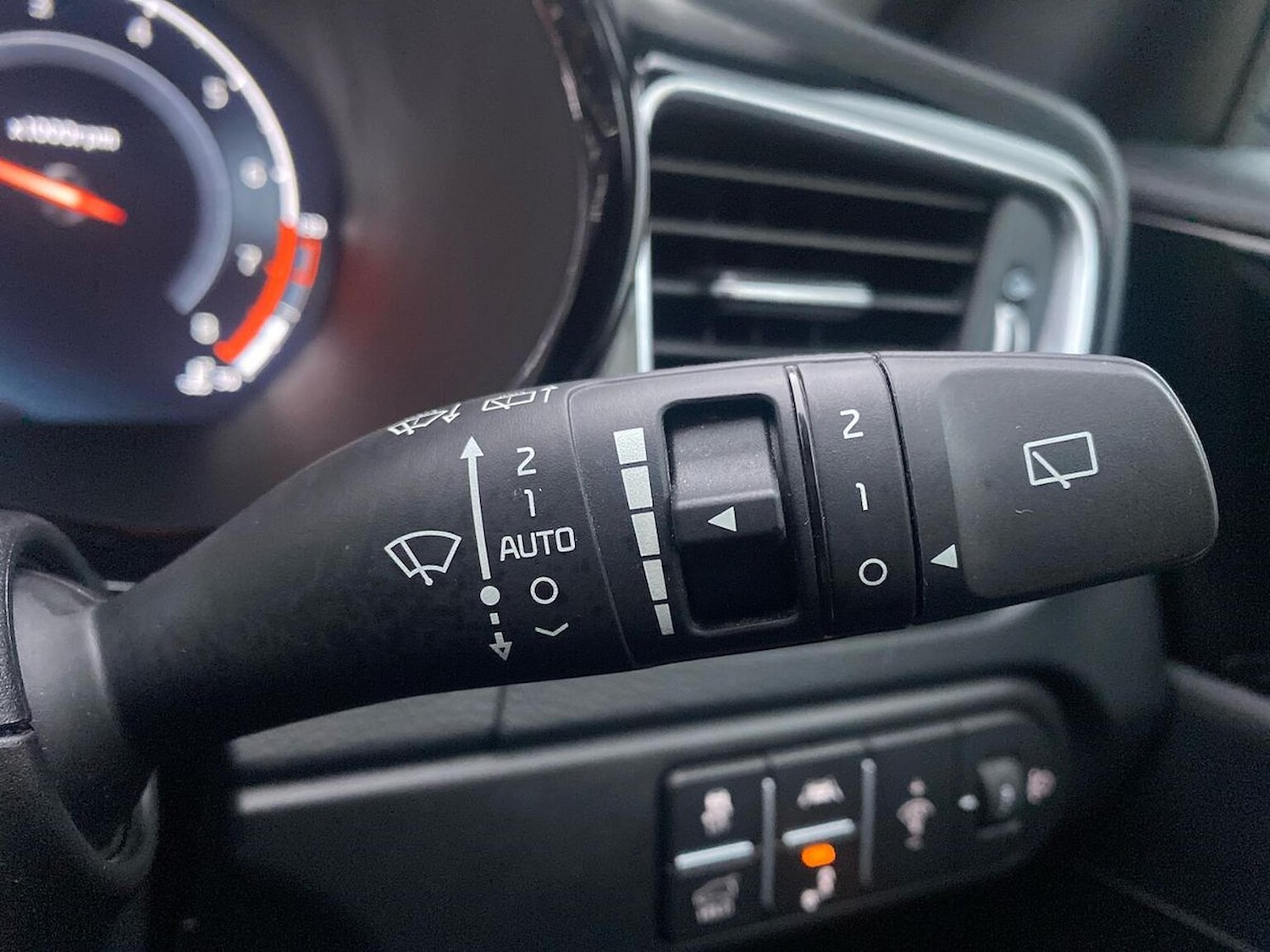 Used Kia XCeed 2022 for sale - 77603734: Photo 28