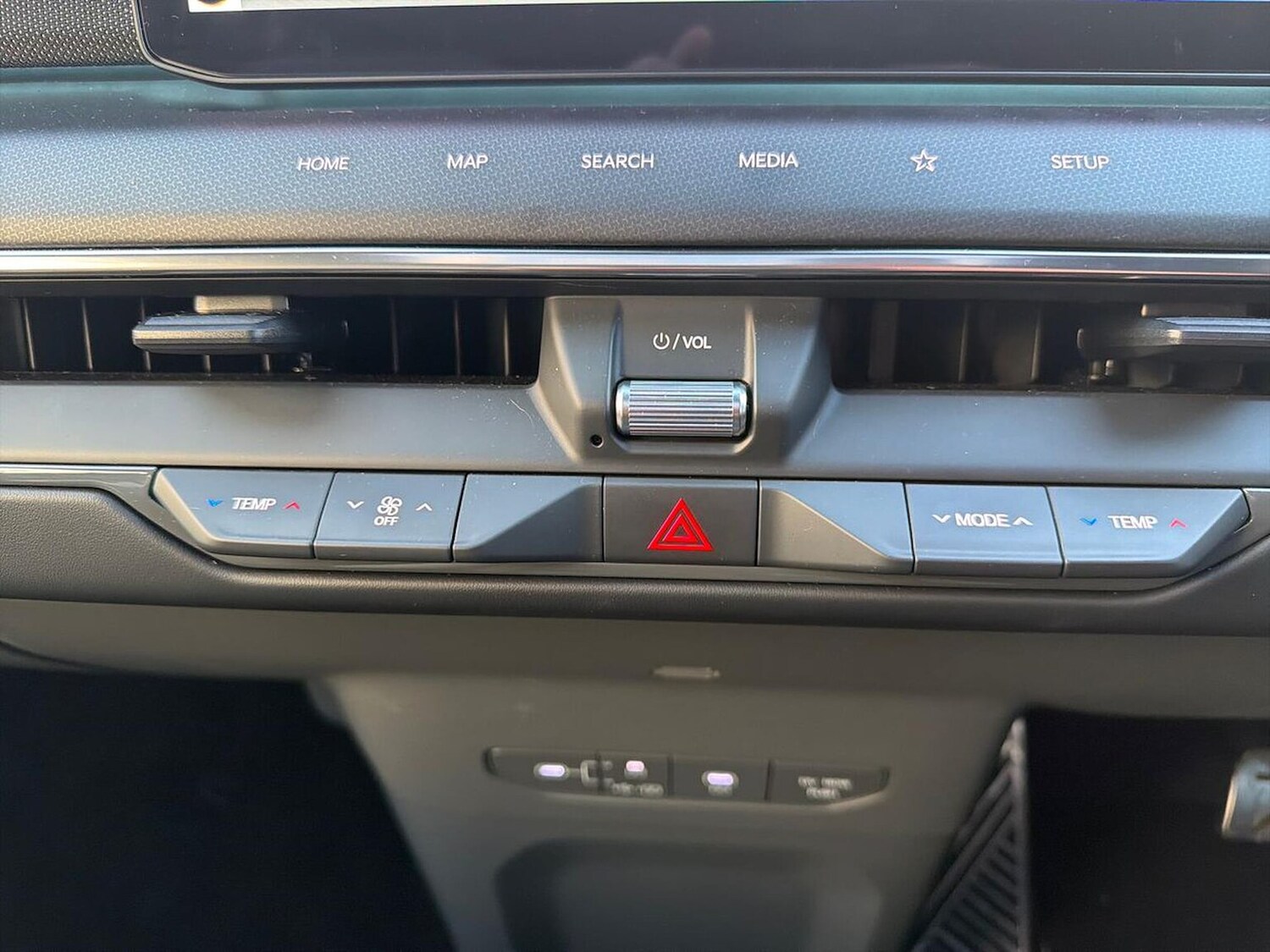 Used Kia EV9 2025 for sale - 77001859: Photo 12