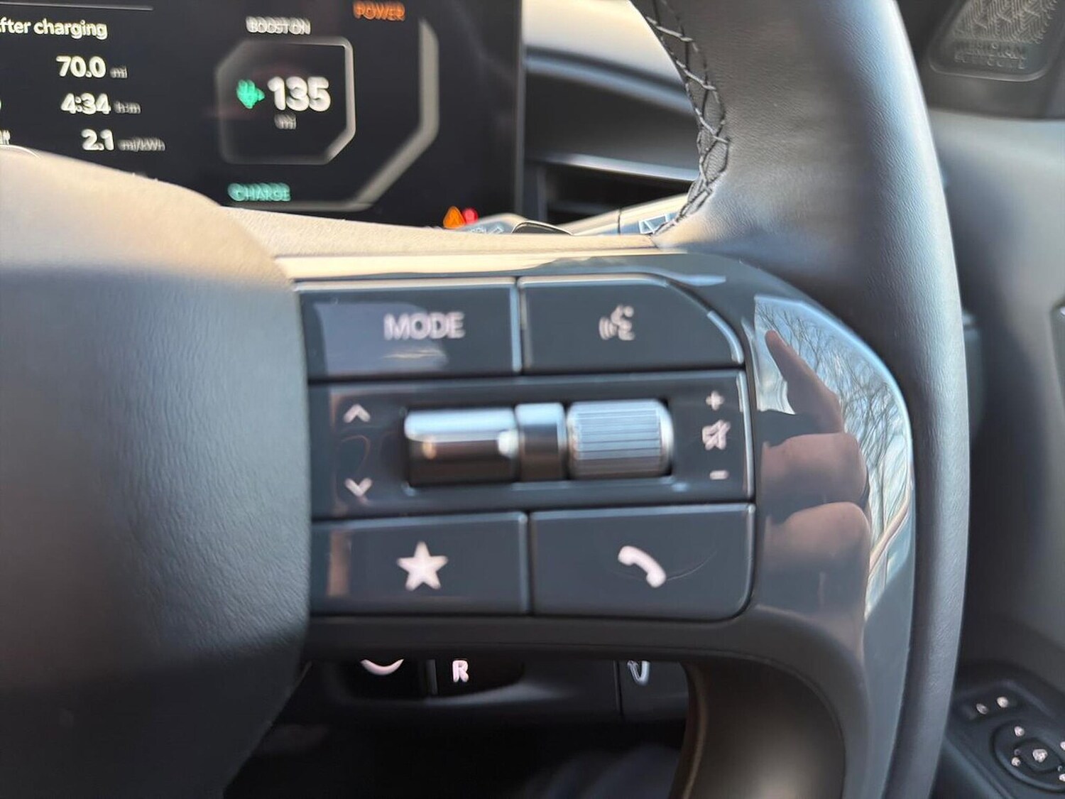 Used Kia EV9 2025 for sale - 77001859: Photo 26