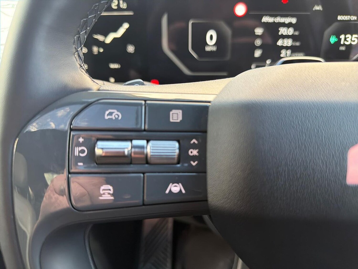 Used Kia EV9 2025 for sale - 77001859: Photo 27