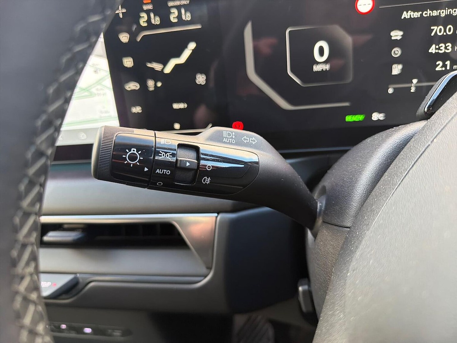 Used Kia EV9 2025 for sale - 77001859: Photo 28